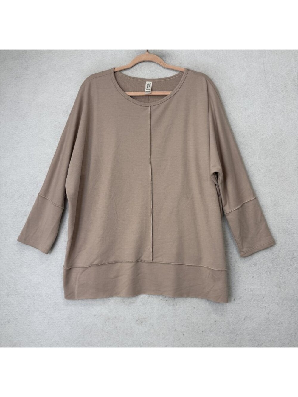 Spanx T-Shirt Womens XL Beige Crew Neck 3/4 Sleeve Tunic Top Jersey Relaxed Fit